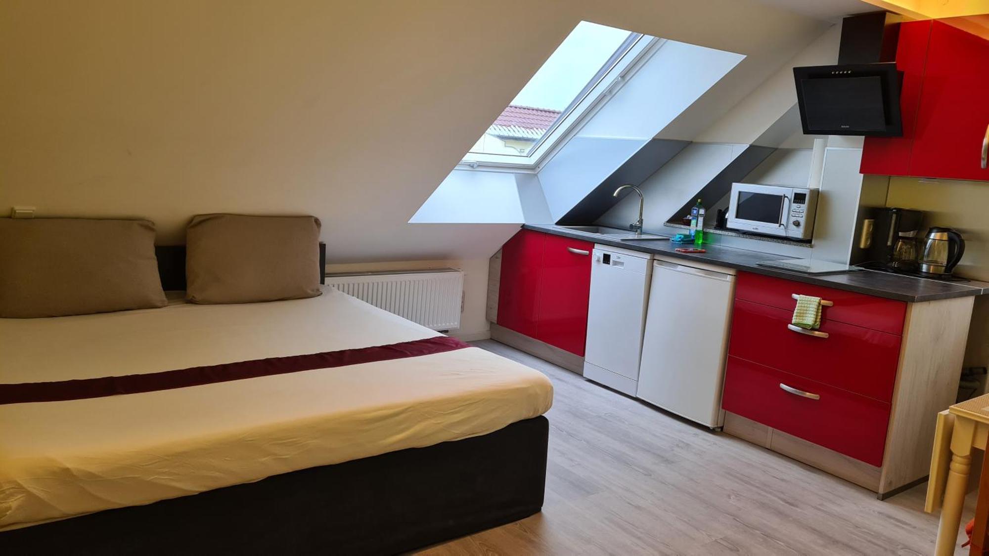 Helles Apartment In Berlin-Mariendorf Екстер'єр фото